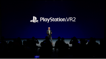 索尼互动娱乐公司总裁兼首席执行官Jim Ryan登台介绍PS VR2