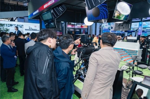 PXW-F5500V系统摄像机