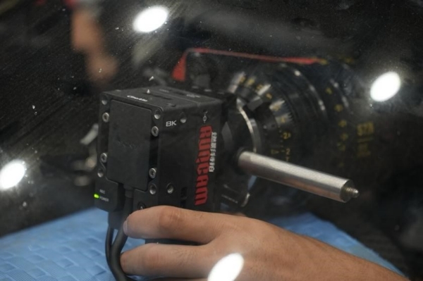 分体 Mini 车内使用特写