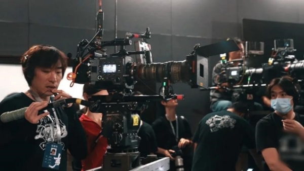 《惊蛰无声》拍摄现场的CineAltaV 2