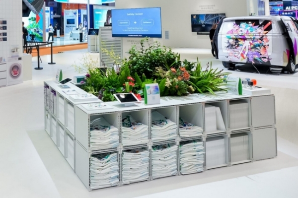 索尼展台所有展桌均采用SORPLAS可编辑砖搭建